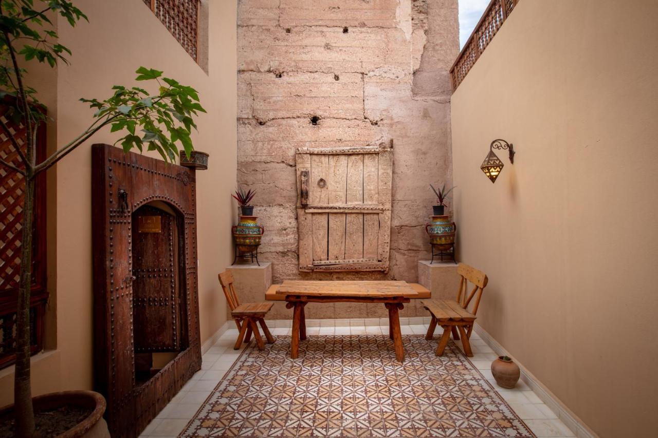 Riad Les Remparts De La Kasbah Marrakesh Bagian luar foto